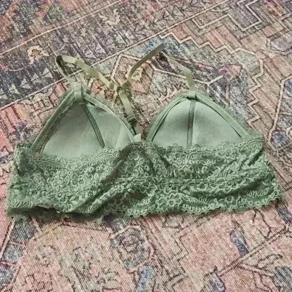 Green Lace Bralette - Picture 3 of 5